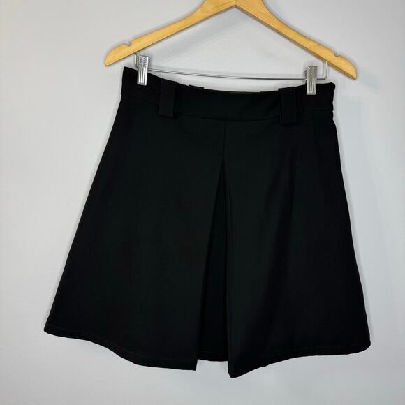Louis Vuitton Uniform Skirt Luxury Black Front Pleated classic Women's Size 38 M - Picture 1 of 8